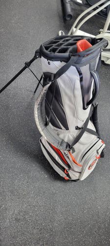 Used Taylormade CLEVELAND BROWNS ORGANIZER Mens Stand Bag None 11497-S000159821