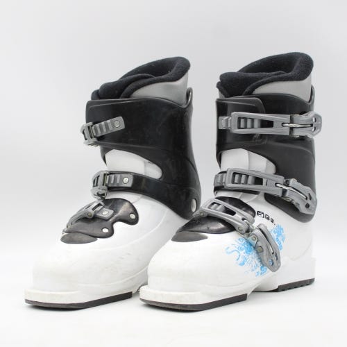Salomon SPK Junior Ski Boots - Size 4 / Mondo 22 Used