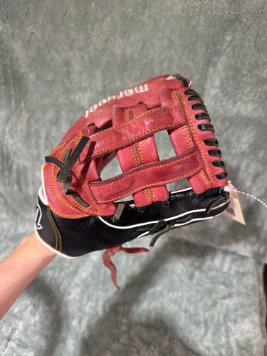 Red Marucci Caddo RH Outfield Baseball Glove 12" (Used)