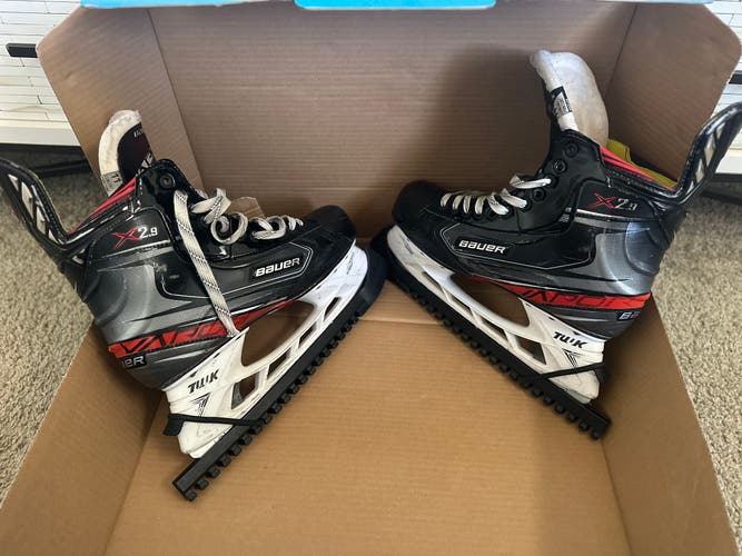 2019 Bauer Vapor X2.9 Hockey Skates 11 (Used)