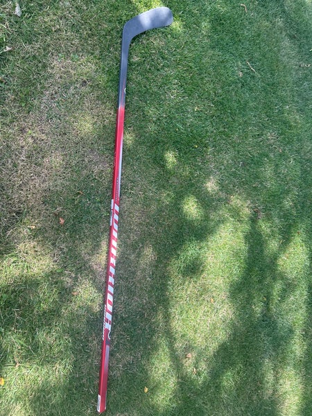 Intermediate Warrior Widow Right Handed Hockey Stick 70 Flex (New)