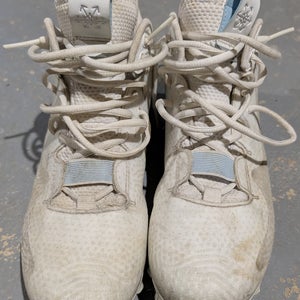 New Balance Freeze V3 Size 7