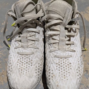 Kids 6.5Y (Big Kids / Youth) Youth Under Armour (Used)
