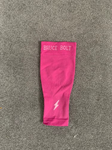 Pink Bruce Bolt 3/4 arm sleeve