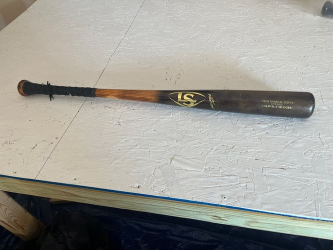 2020 Louisville Slugger C271 Maple Bat 26 oz 31" (Used)