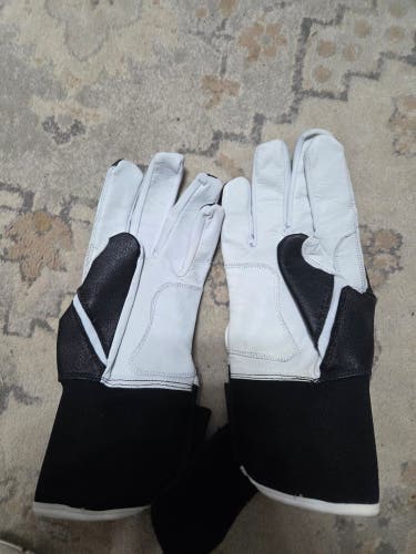 Small Batting Gloves (Used)