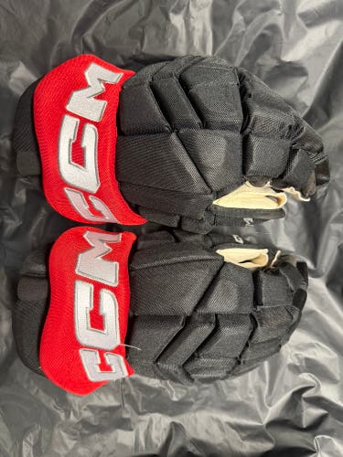 CCM HGTK XP 15" Black/Red Pro-Stock Buffalo Sabres Alex Tuch
