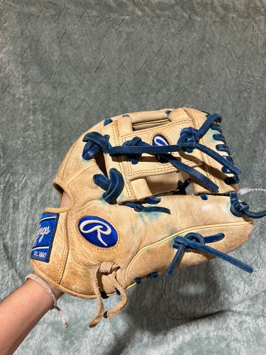 Brown Rawlings Gold Glove Elite RH Infield Baseball Glove 11.5" (Used)