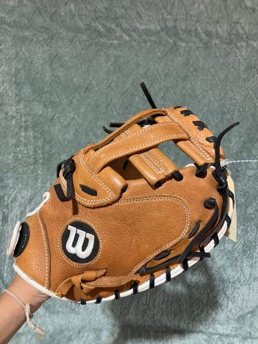 Brown Wilson A950 RH Catcher's Baseball Glove 33" (Used)