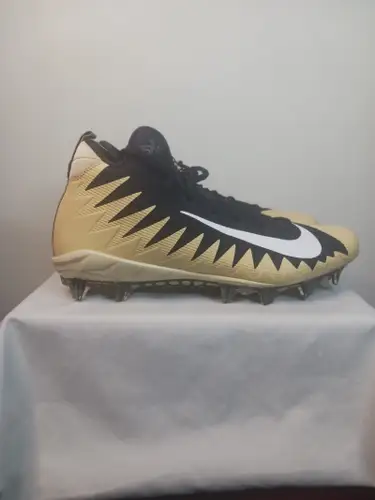 Size 12 Nike Alpha Menace Pro Low TD Football Cleats Gold/Black (New)
