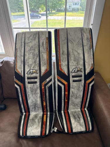 31" Brian's Optik X3 Goalie Leg Pads (Used)