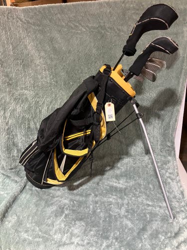 Junior Nike Machspeed Clubs (Full Set) Right Handed Regular Flex (Used)