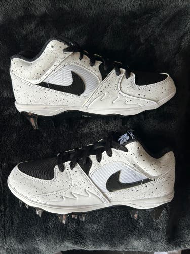 Men's Size M 10 (W 11.5) Adult Jordan Stadium 90 Cement Cleats (New)