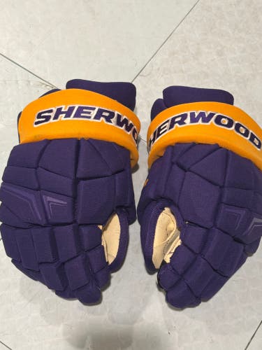 Sher-Wood Gloves 13" (New)