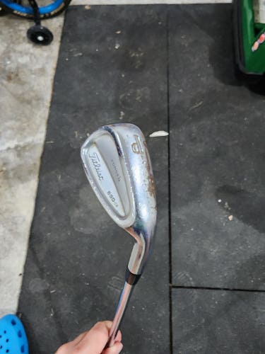 Titleist 690 CB Forged Right Handed Pitching Wedge(Used)