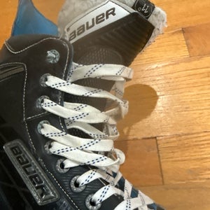 Black 2015 Bauer Nexus 8000 Hockey Skates Regular Width 11 (Used)