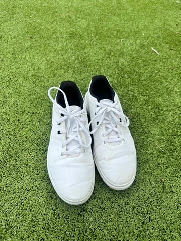 Nike Golf Shoes. Men's Size M 7.0 (W 8.0) (Used but great condition)