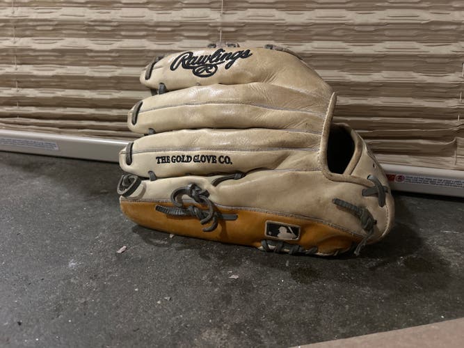 Rawlings Pro Preferred RH Outfield Baseball Glove 12.75" (Used)