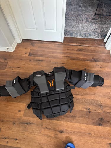 Large fit 3 CCM AB Pro Goalie Chest Protector Pro Stock (New)