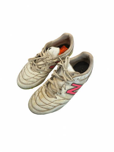 Used New Balance Soccer Cleats White Junior 05 11682-S000135932