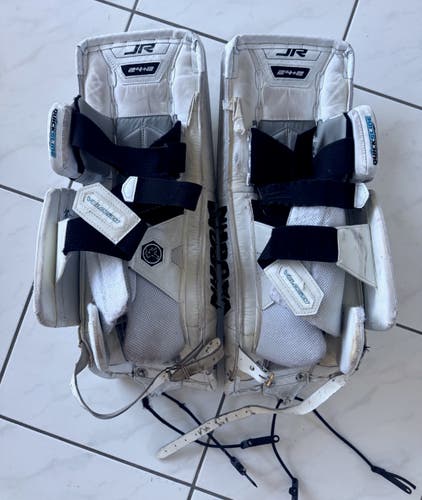 24" 2024 Vaughn Velocity Goalie Leg Pads (Used)