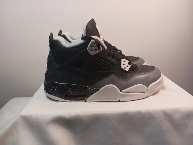 Nike Air Jordan 4 Retro GS Fear 2024 FQ8213-002 Size 5.5Y Retros (Used)