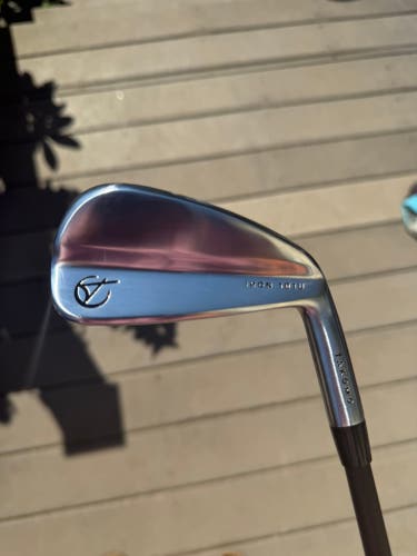 Takomo 101u driving iron(2) Stiff Flex Graphite Shaft - hit 15 times