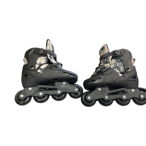 USD GLITCH Junior Roller Quad Skates Black Adjustable 11859-S000032426