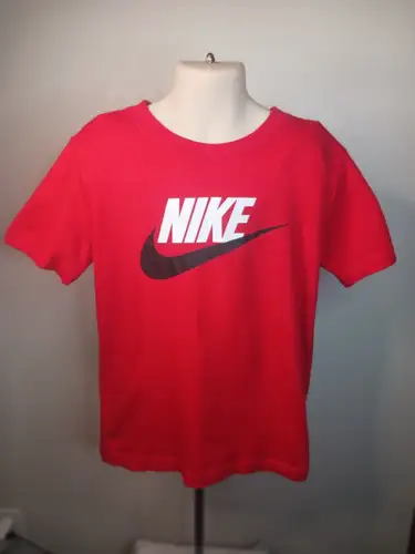 The Nike Tee Athletic Cut Kids Red Size S Nike Swoosh Logo (Used)
