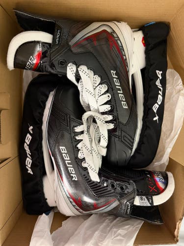 2025 Bauer Vapor Fly40 Hockey Skates Regular Width 8.5 (New)