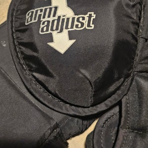 Bauer Prodigy Youth Goalie Chest Protector for young Kids