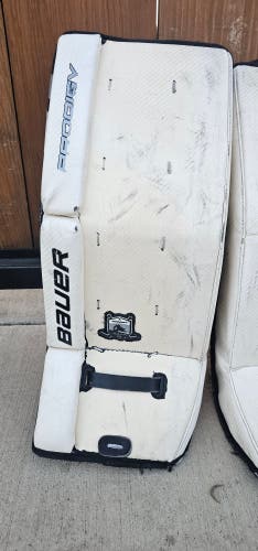 24" 2023 Bauer Prodigy 2.0 Goalie Leg Pads (Used)