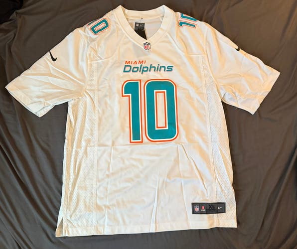 Tyreek Hill Nike Jersey Men's XL (New)