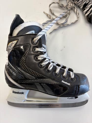 Used Reebok 14K Youth Hockey Skate Youth 12.5 11860-S000312888