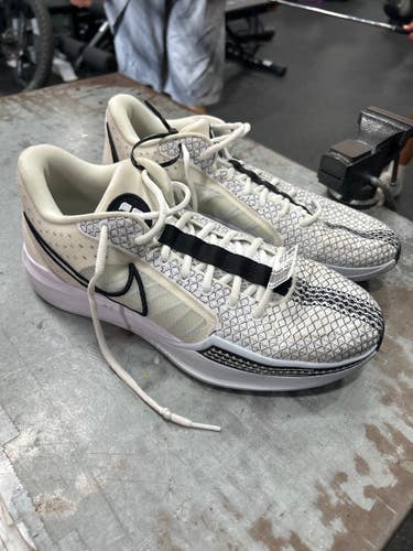 Used Nike SABRINA 1 Basketball Shoes M White Senior 13 11337-S000492577