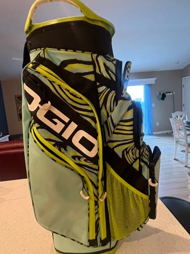 Ogio Carry Bag (Used)