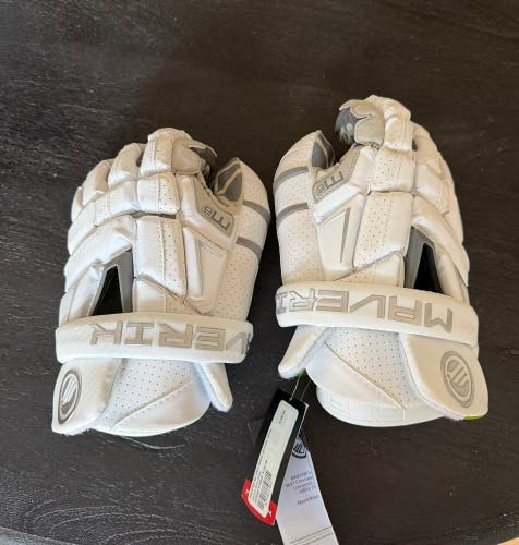 Maverik M6 Lacrosse Gloves (New)