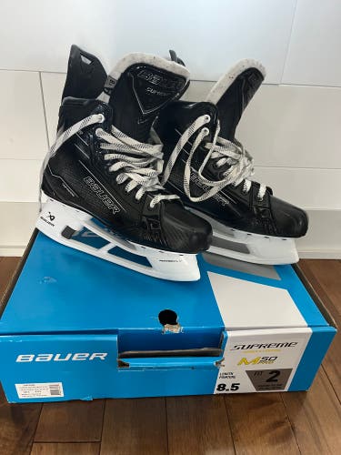Bauer (New) Senior Hockey Skates