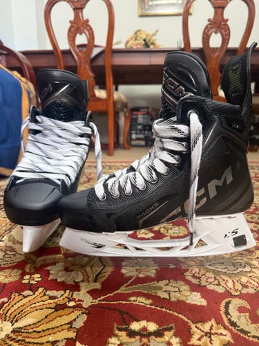 2024 CCM Tacks XF Hockey Skates 8 (Used)