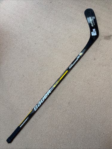 Bauer Prodigy Youth Hockey Stick, Left, 25 Flex, P92, Lie 5