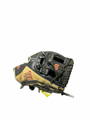 Used Wilson A500 BB/SB Glove RH Throw Black 11 1/2" 11834-S000054551