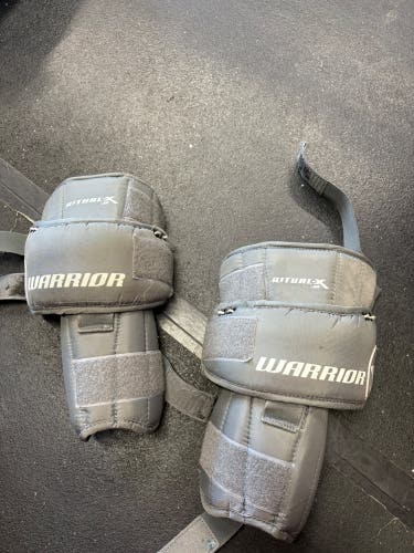 Warrior Ritual-X Jr Hockey Goalie Knee pads, Junior