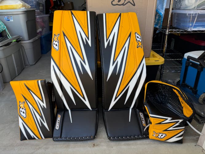 34+1 Brian's Optik 4 Regular Goalie Full Set (Used)
