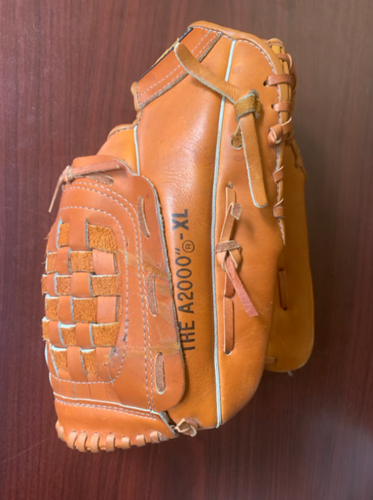 Wilson A2000 XL Left Handed Throw Baseball Glove Snap Action Grip Tite Pocket