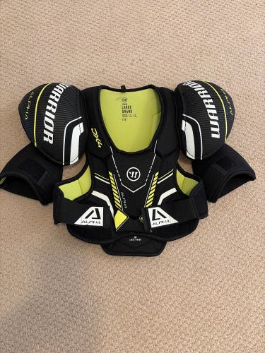 Men's Large Junior Warrior Alpha DX3 Shoulder Pads (Used)
