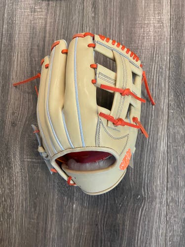 Slaps Apex Kip Infield Baseball Glove 11.75" (New)
