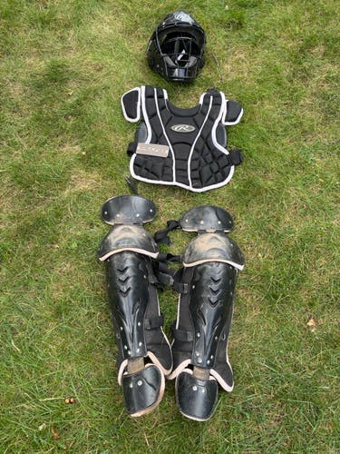 Youth Rawlings Catcher's Combo (Used)