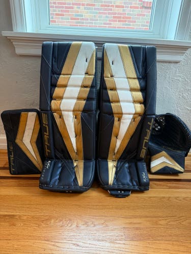 32 + 1.5 True Catalyst Px3 Regular Goalie Full Set