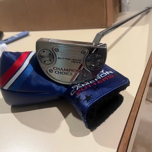 2021 Scotty Cameron Champions Choice Button Back Flow Back 5.5 Right Handed Putter Steel 35" (New)