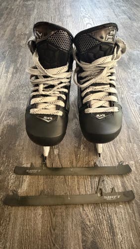 2024 True Catalyst 9x4 Hockey Goalie Skates Regular Width 7.5 (Used) 2 SETS OF CARBON STEEL!!